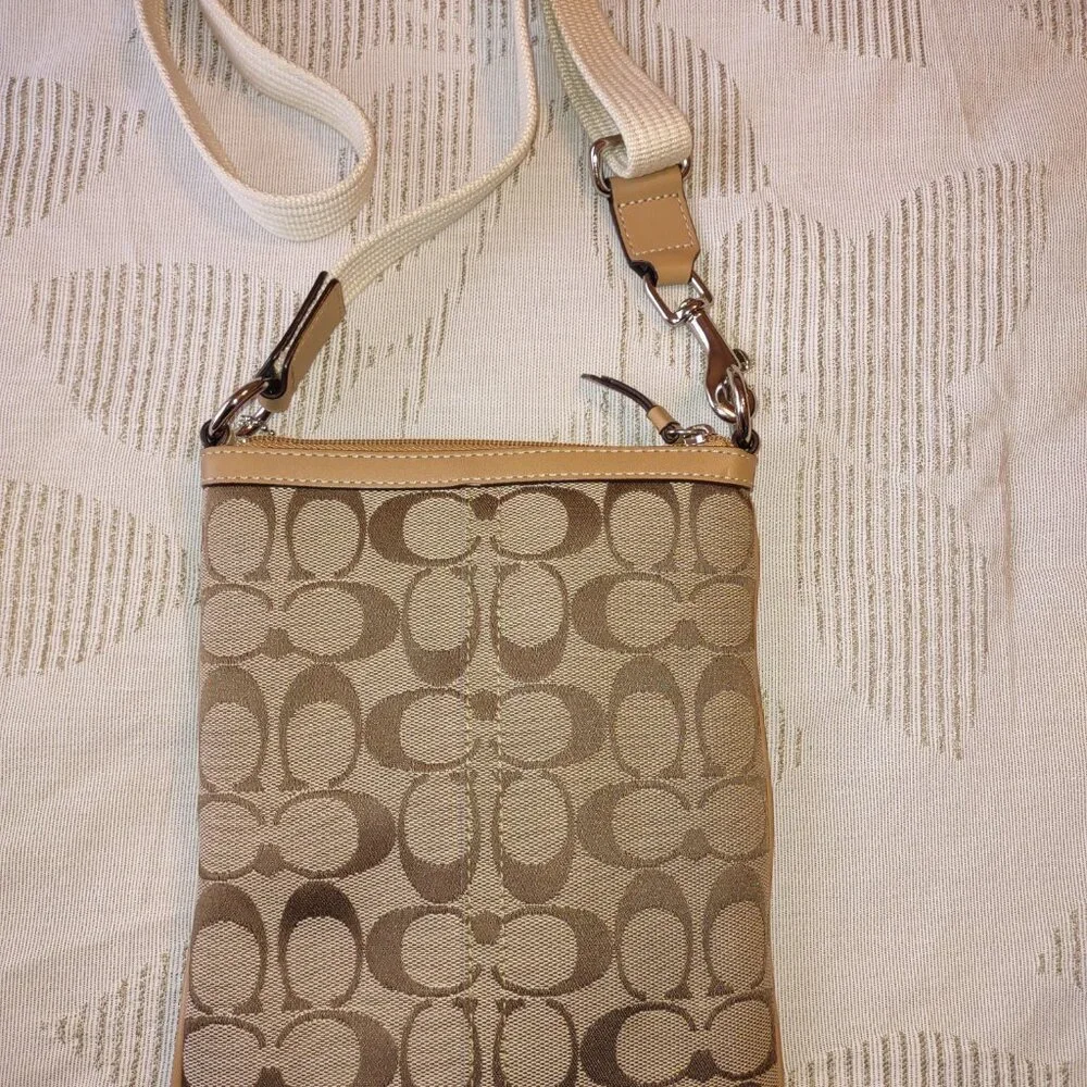 Coach Crossbody Pouch - Picture 2 of 3